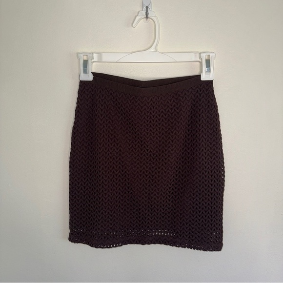 NWOT ZARA BROWN PATTERNED KNIT CROCHET BODYCON MINI SKIRT SIZE SMALL - Picture 1 of 4